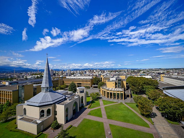 年調査 おしゃれ な大学ランキングtop10 関東の高校生が選んだ1位は 青山学院大学 Tweeterｂreakingｎews ツイッ速