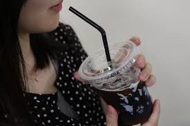 そのコーヒーいつまで飲める　豆高騰、世界の栽培適地半減の危機