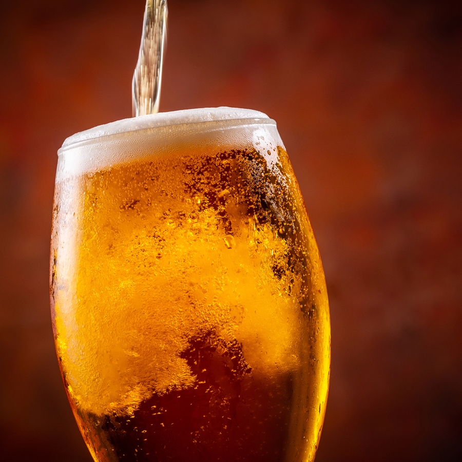 男性はビールロング缶２本、女性は１本以上で生活習慣病のリスク高める…厚労省の飲酒指針案