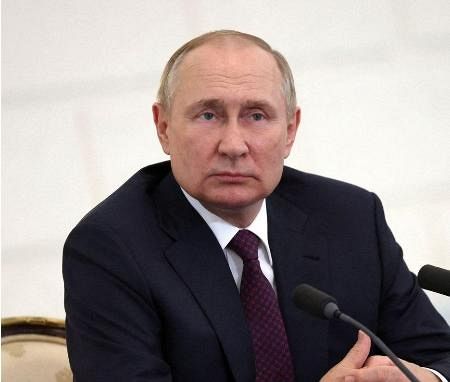 プーチン大統領 ウクライナ東部マリウポリに入る 侵攻後初か