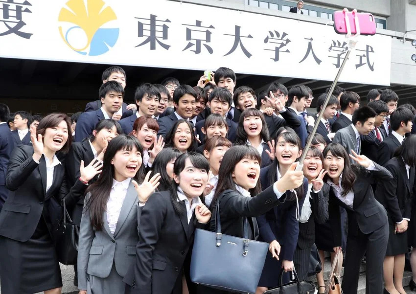 東京大学は天才型1割にガリ勉型8割にテスト上手いの1割って構成らしいね。