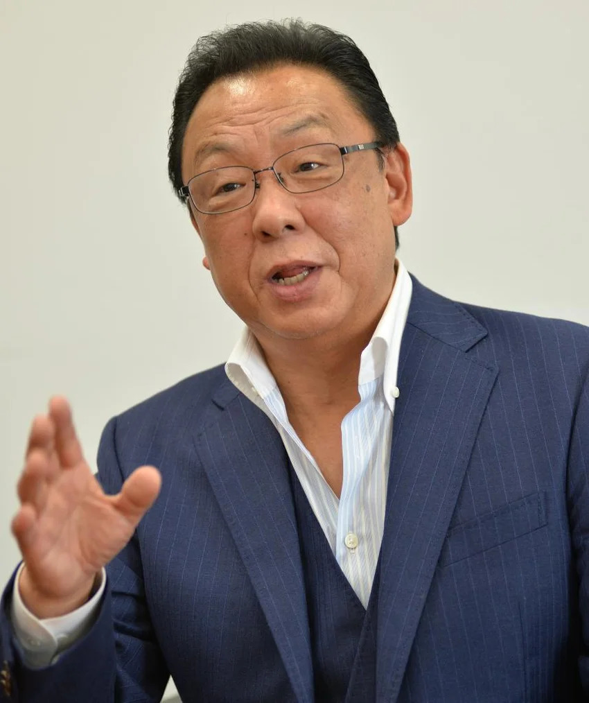 【タレント】喫煙者の73歳梅沢富美男「たばこ吸ったからって死ぬというデータは出てない」持論展開