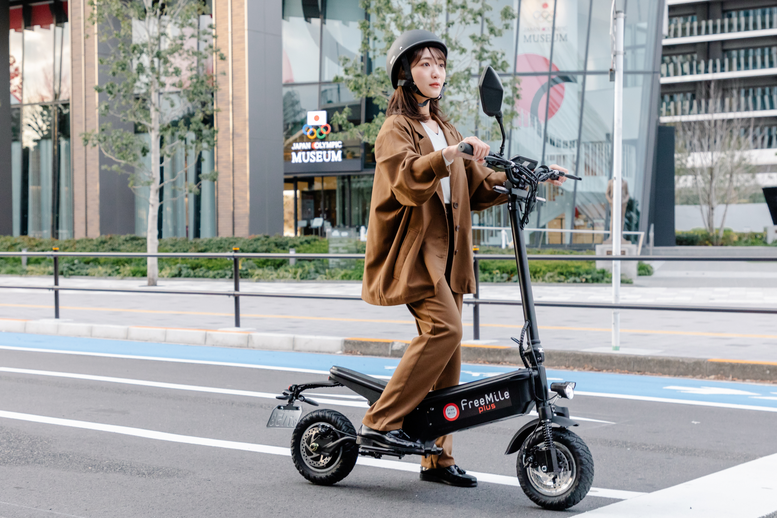 電動キックボードの自賠責保険料が最大10％引き下げへ… 2年で事故は10倍増、加入義務の周知が課題