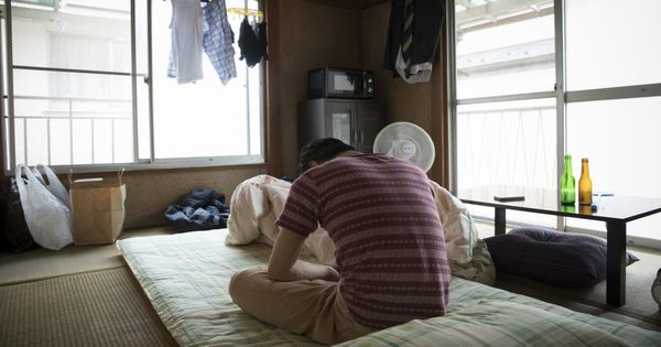 【東京】所有するダイヤモンドとロレックス未申告で生活保護費受給か　容疑で51歳男を再逮捕