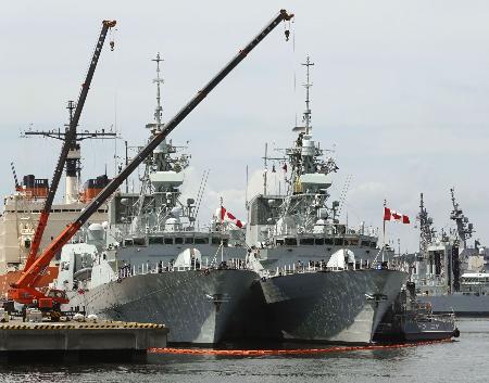 カナダ軍フリゲート艦「オタワ」　日米との演習中に中国の駆逐艦に追跡される