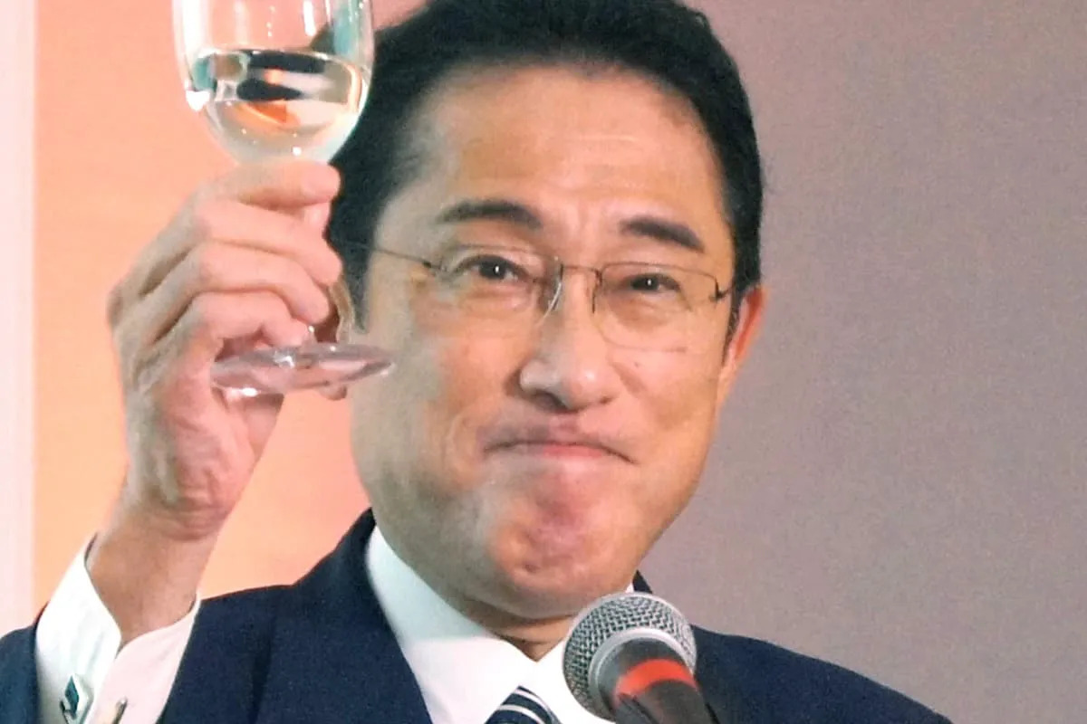 酒好き、岸田首相 新年会3連チャン『被災地？何それ美味しいの？ギャハハハ』被災地そっちのけで酒盛り