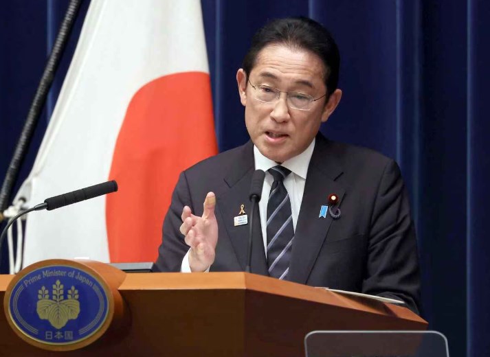 岸田首相「明けましておめでとうございます。新たな気持ちで日本を力強く発展させていく年にしたい」