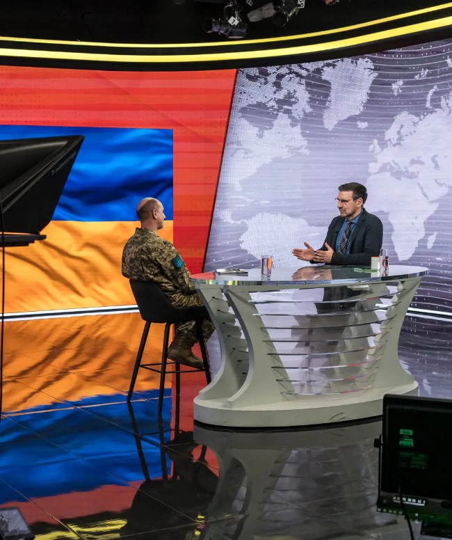 ウクライナ国営放送、連日「ウクライナ大勝利！」と報道し続けた為視聴率10％に