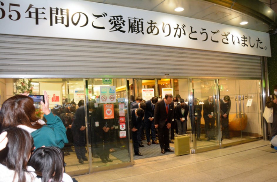 島根唯一の一畑百貨店が65年の歴史に幕　全国3番目の「空白県」に