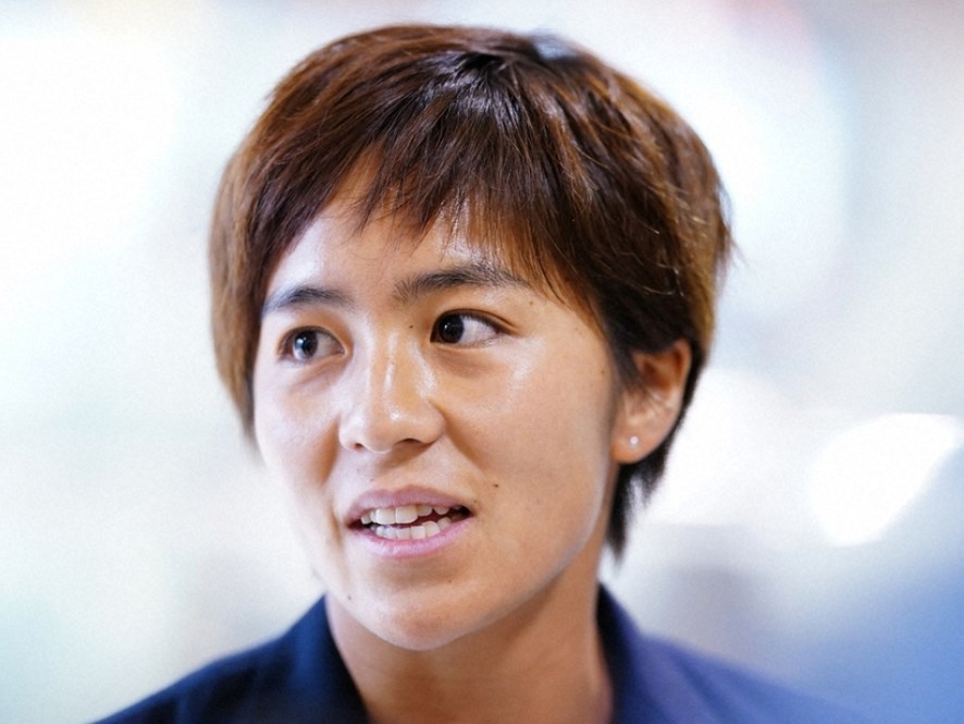 【サッカー】元なでしこ岩渕真奈「シャワー室でドイツ人が下のほうを見てくる」「海外ではアンダーヘア処理するのが当たり前なので」