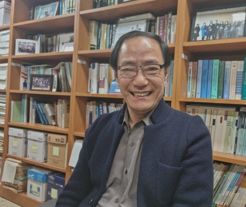 韓国移民政策学会長「日本は外国人労働者奪い合うライバル」