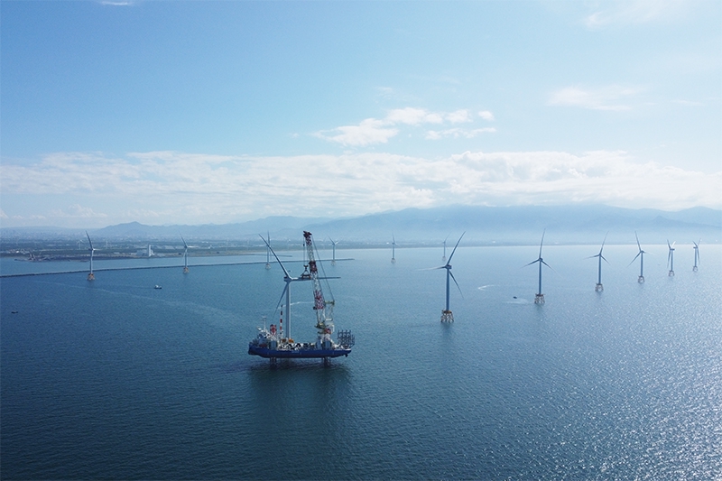 １１万キロワットの国内最大洋上風力発電所が稼働開始