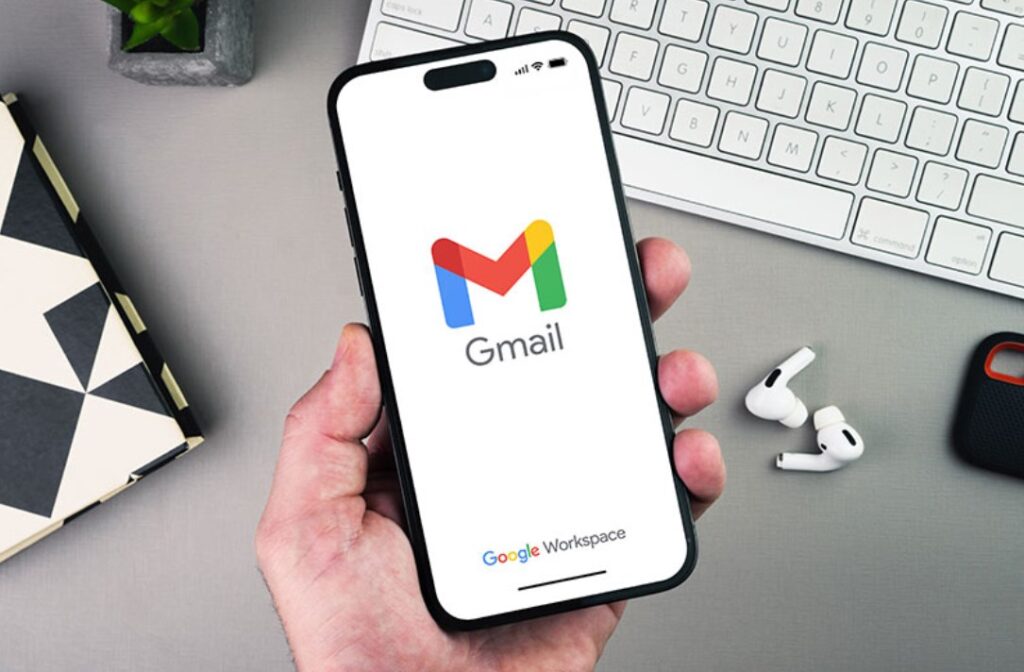 【Gmail】迷惑メール対策強化　大量送信者に「ワンクリック解除」義務