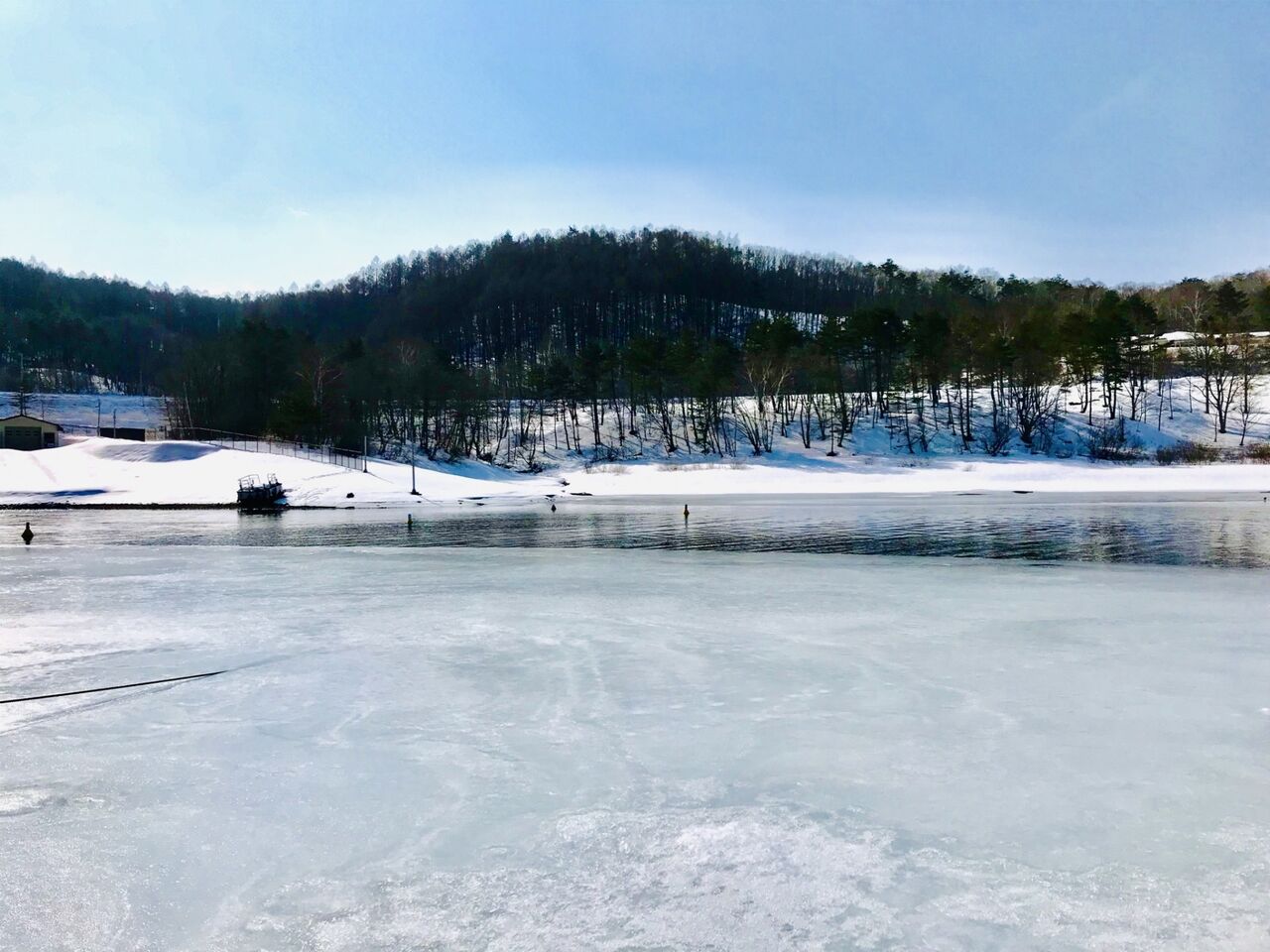 【釣り】岩手・菜魚湖のワカサギ釣り、暖冬の影響で初の中止…氷の厚さ基準に満たず