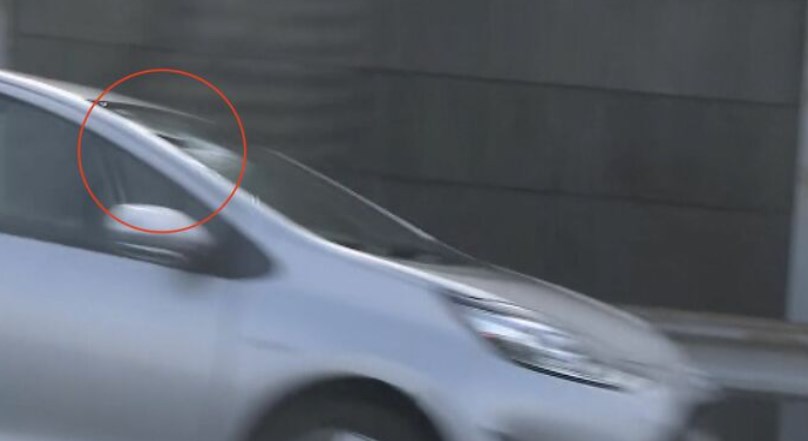 【名神高速】高速道路を走行中の乗用車に “何らかの物体” が飛んできてフロントガラスを突き破る　40代とみられる運転手が意識不明