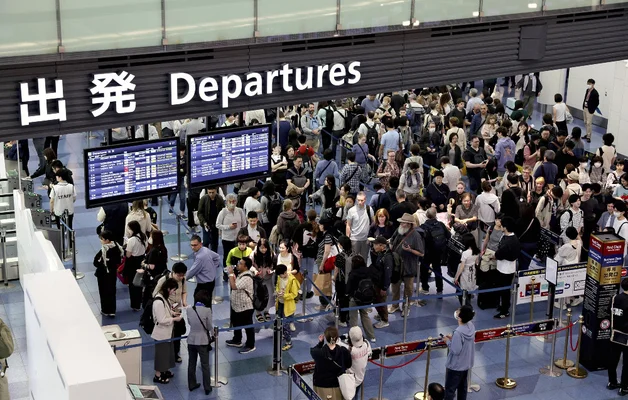 ゴールデンウィークが始まる  朝っぱらから各地で事故っててくそ渋滞