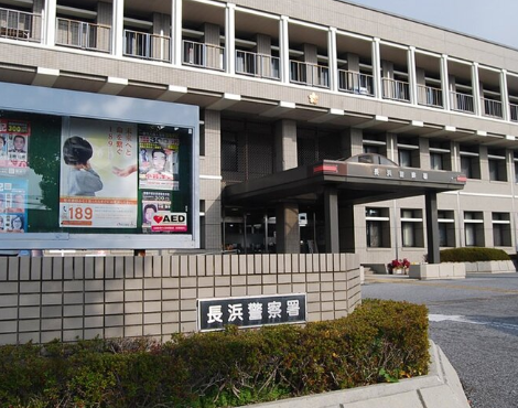 【滋賀県】国道沿いの住宅街に体長130センチのクマ、女性襲う　警察「住宅街での被害は聞いたことがない」