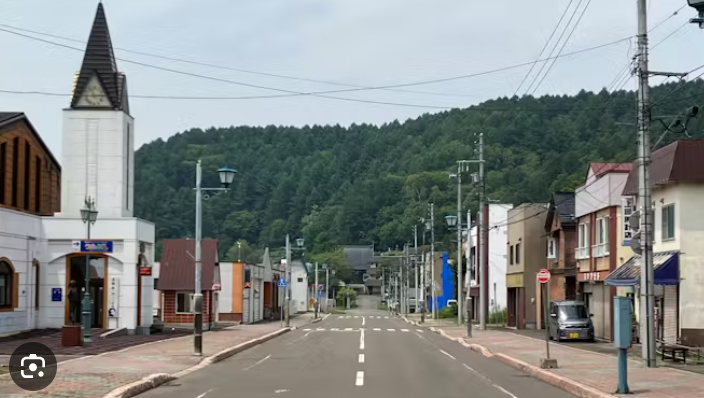 【北海道】歌志内市　人口2,550人(2025年3月31日現在)