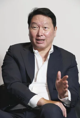 【韓国ＳＫグループ】 「先端半導体」対日投資の拡大検討…崔泰源会長、ＡＩや半導体で日韓連携「成長の原動力に」