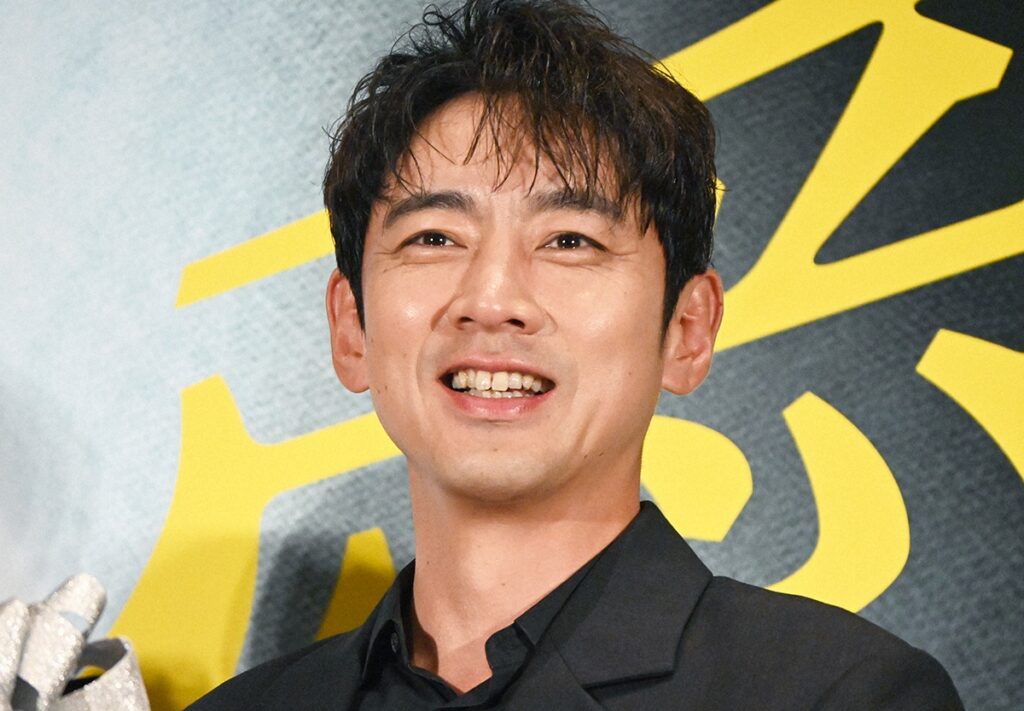小泉孝太郎、夏目漱石が遠い親戚だと判明し衝撃「俺、夏目漱石の遠い坊っちゃんだったんだ」「父も驚いてました」