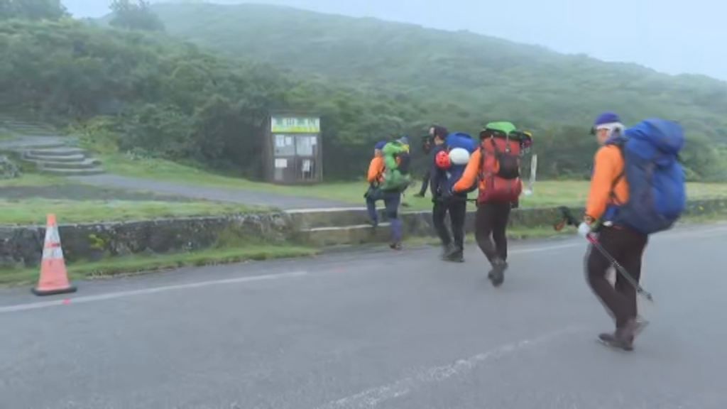 【速報】鳥海山で遭難　30代の男性と小学生の男児と女児の計3人と連絡取れず　あす早くから警察が捜索