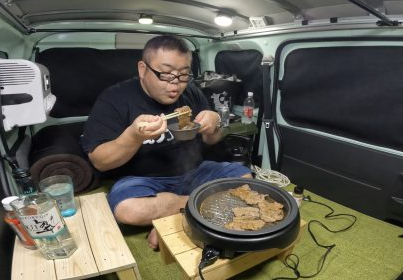 YouTuberの収入、チャンネル登録者数16万人でサラリーマンの3倍程度、ただし企業案件がほとんど