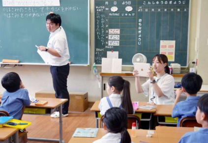 「もはや、生徒にレンズを向けられない雰囲気」。後絶たない教員による盗撮、現場に波紋