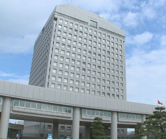 再）【新潟県】「生活が苦しくて…」生徒用タブレット端末の充電器約200個を盗み転売　60代男性教師を懲戒免職処分　県立新津高校