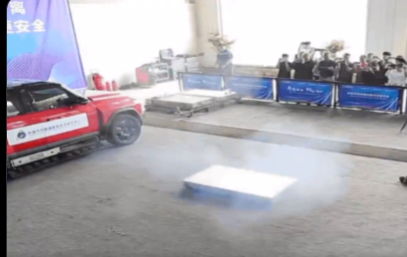 「EVのバッテリーが発火する…」　→中国EVメーカー「せやっ！発火したらバッテリーを外へ発射したろ」