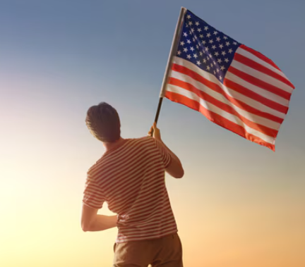 【悲報】　元アメリカ人　「帰化の取り消しは賛同できない」　→