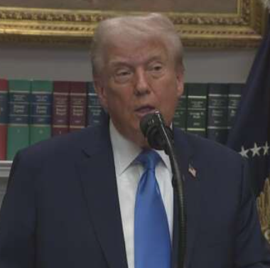 【米国】トランプ政権“妊婦が鎮痛解熱剤 自閉症リスク高” 学会が反対