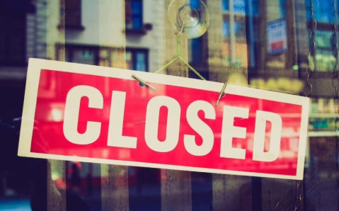 ホワイトハウス　政府閉鎖へ