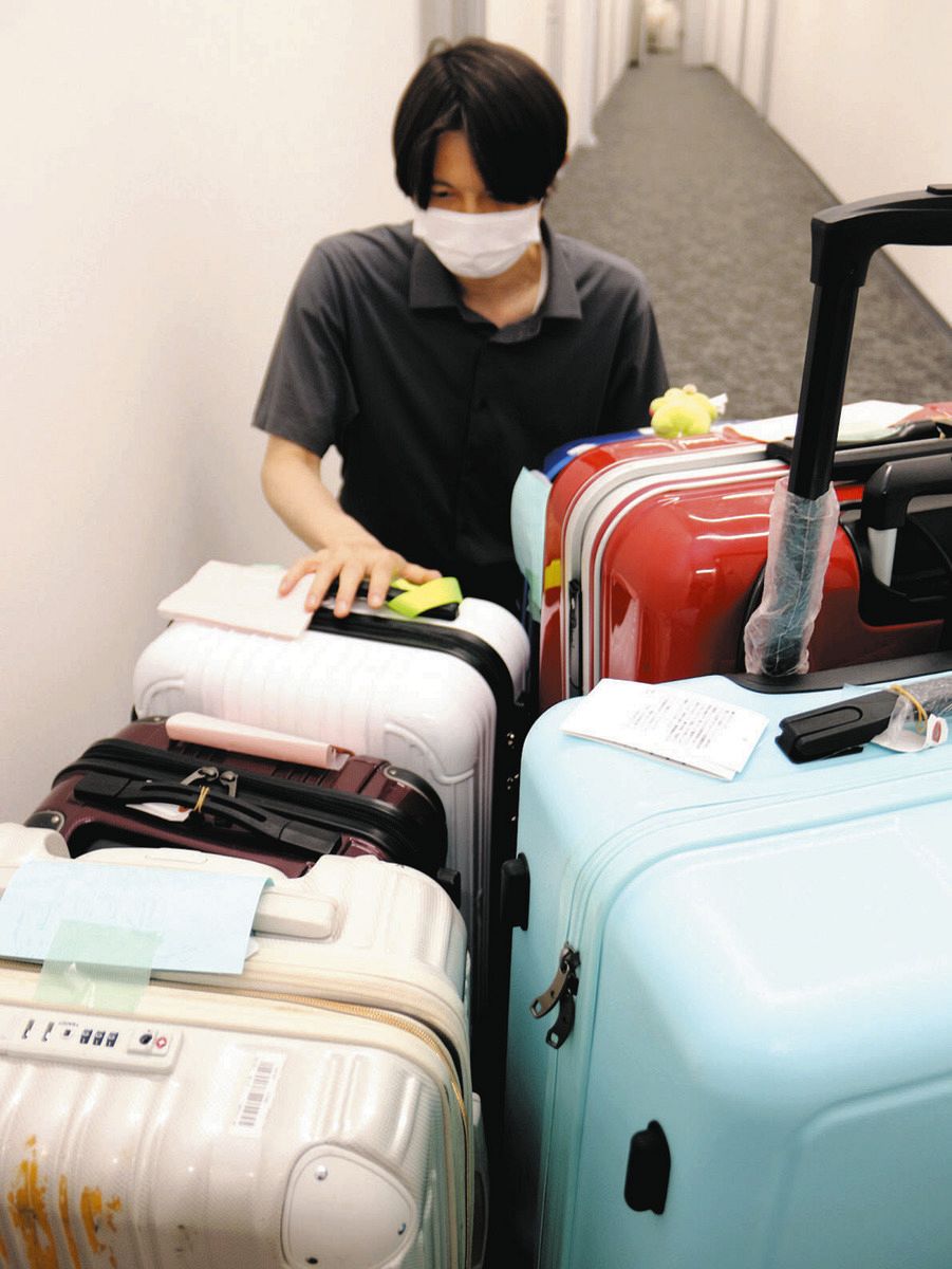 【5ch民】【悲報】外国人「いらないスーツケースは日本に捨ててけばいい」←これ