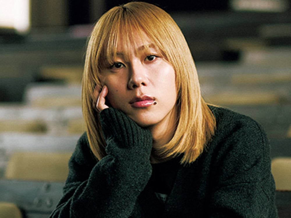 【芸能】岸谷蘭丸、動画内でタバコ吸うな！の声に言及「クソやかましいコメントがよくつきますが…」　俳優・岸谷五朗の長男