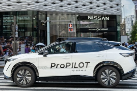 【自動車】日産、自動運転レベル2の「ProPILOT」　27年度に国内量産化