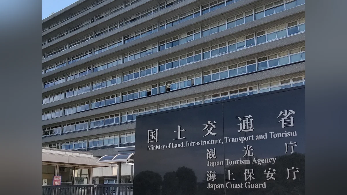 真夏の土木工事に１～２か月程度の「夏季休工」導入へ…国交省が猛暑対策で試行、早朝・夜間工事も推進