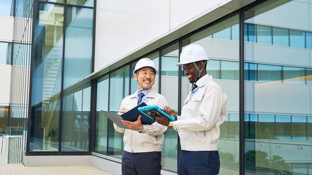 【移民問題】外国人が増えるだけでは済まない？「外国人の老後」に待ち受ける「介護の大問題」