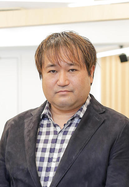 東浩紀「中国が日本の製品を買わないとやっても日本はノーダメなのにいつまでやるのかね」