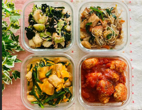 【X】「勝手で過剰なおせっかい」なの！？夫への“作り置きご飯”が冷凍庫に残されてたら…SNSで《妻の母親化》が物議