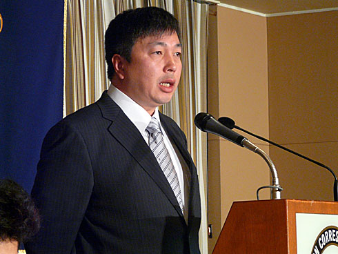 sengoku38、遂にキレた！「中国相手にモノを売ってる人達は商売に向いていない」