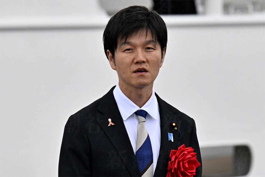 【コメ】倉庫に「大量の新米」ダブつく…業者の懸念はコメ価格「大暴落のXデイ」