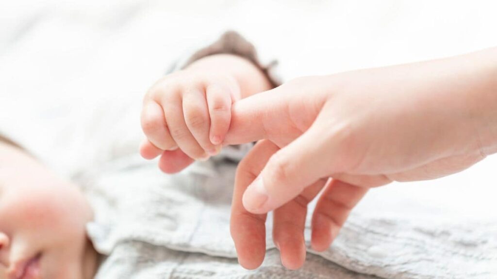 【名前】流行りは「キラキラ」ではなく「読めない」…2025年版「赤ちゃんの名前ランキング」からわかる令和の親の傾向