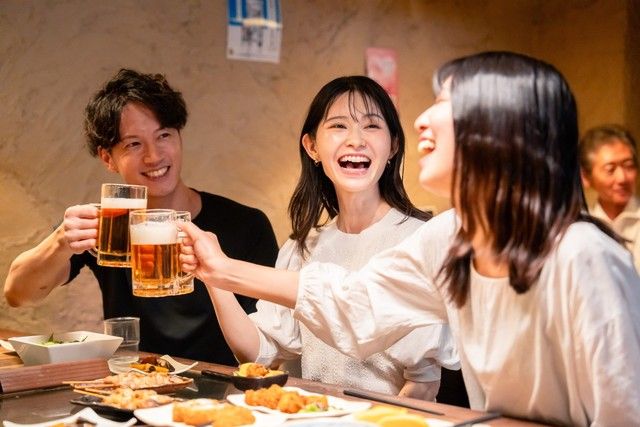 【調査】「20歳になってもお酒を飲みたくない」10代が増えてる？…「健康によくない」「酔っ払っている姿が嫌」