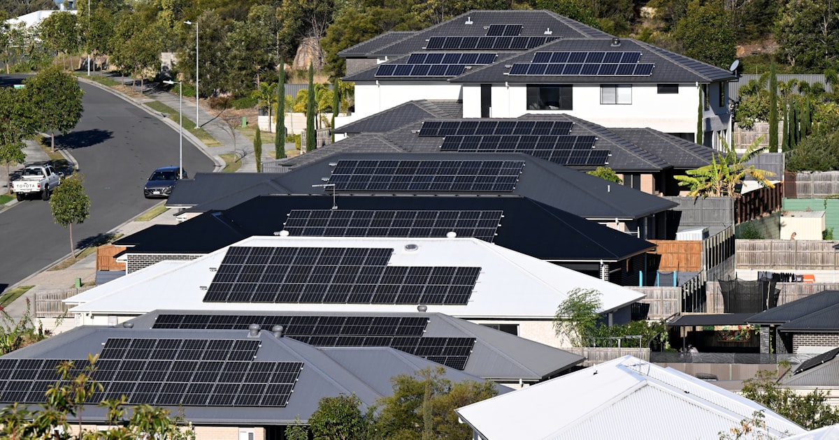 【豪州が昼の電気代「3時間無料」に】再エネ普及、世界で需給にひずみ