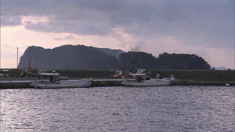 【鎮火至らず】大分市・大規模火災、1.4キロ離れた無人島にも火が燃え移ったか