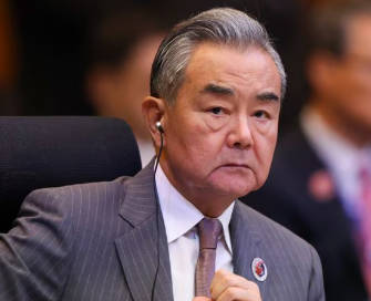 【共同通信】 日本が領土主権に挑戦と中共外相