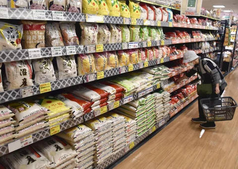 年を越せば米価格は下がる!(ｷﾘｯ　→　2週連続で値上がり＆23週連続で4000円越えの高止まりド安定