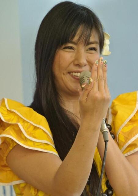 芹沢直美さん＆我妻佳代さん姉妹だ！がん闘病告白の80年代アイドル「40年ぶり再会」の3ショット、立花理佐さんと