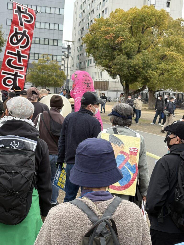 混迷する世界情勢の中、正義溢れる若者が兵庫県で斎藤やめろデモを敢行！！！